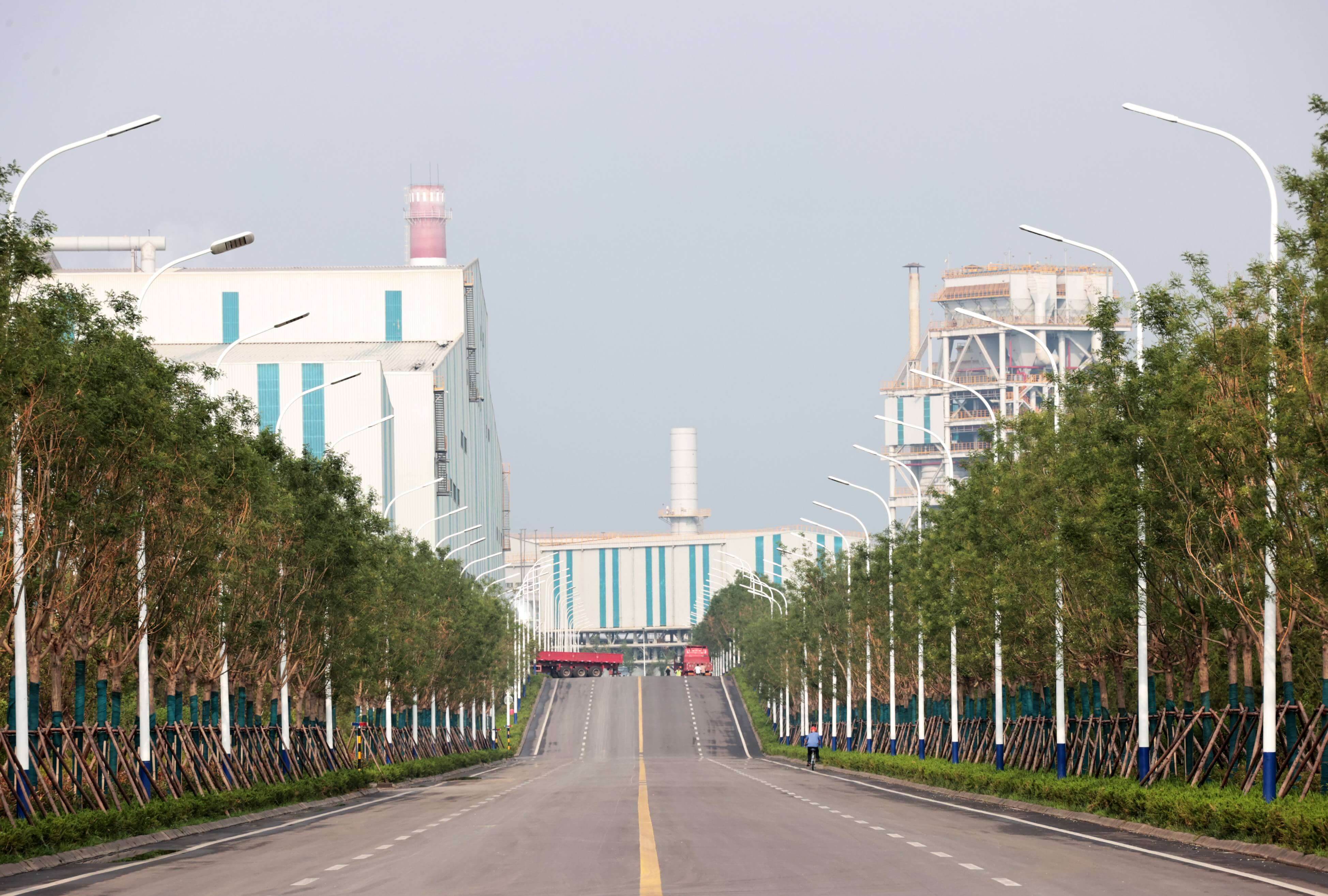 俏丽厂区